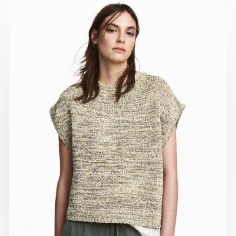 H&M Knit Yellow Gray Crewneck Relaxed Short Sleeve Pullover Boxy Sweater Top. XS